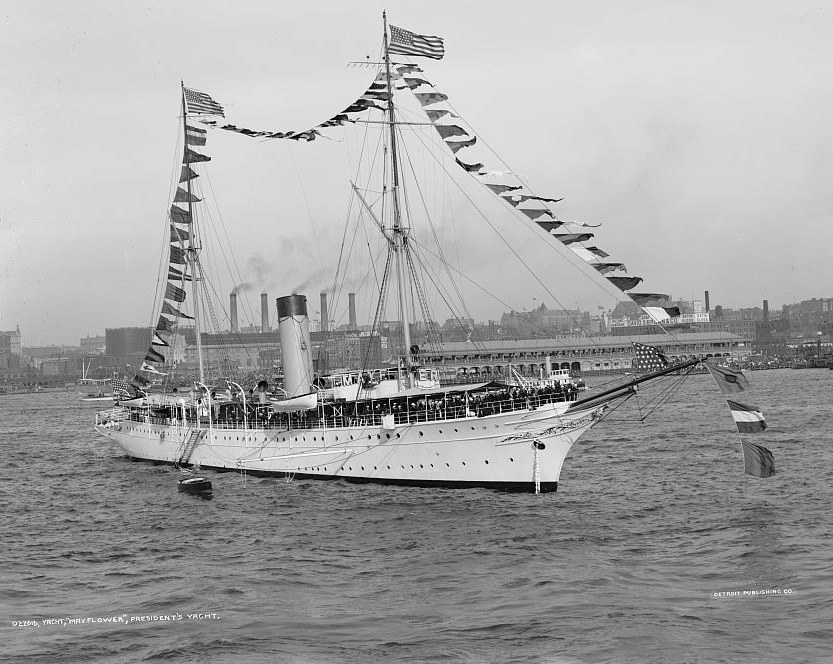 USS Mayflower
